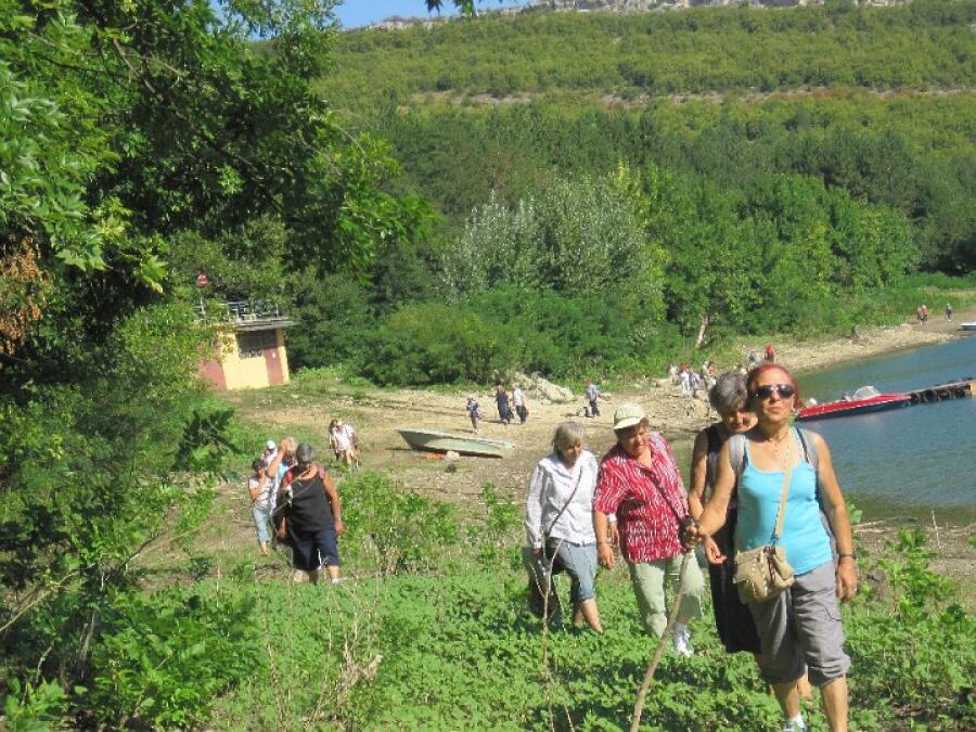 С разнообразни прояви бе изпълнено лятото на туристите ветерани