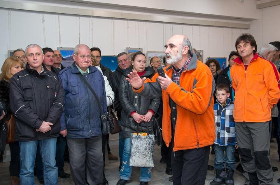 Фотоизложба „Мечти по върховете“