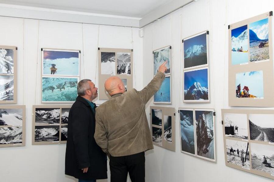 Откриване на фотоизложбата "30 години след експедицията Памир 1985"