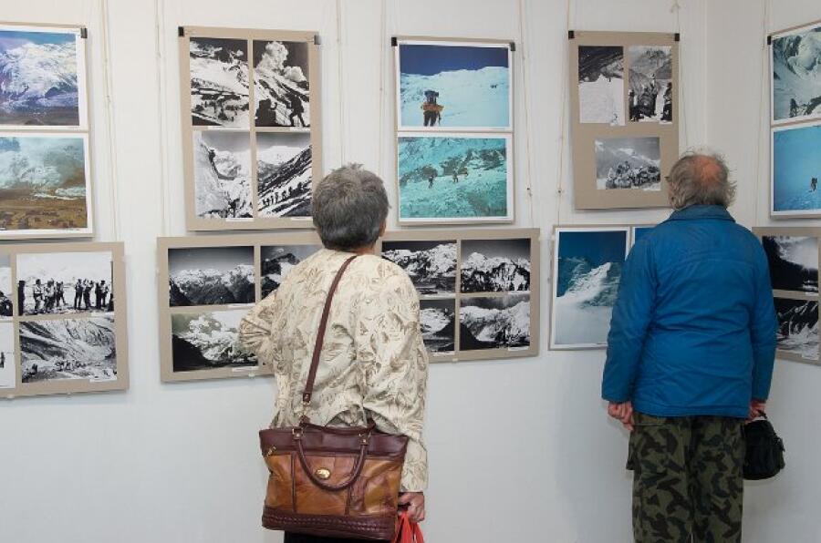 Откриване на фотоизложбата "30 години след експедицията Памир 1985"
