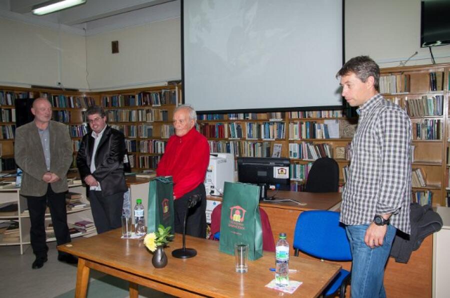 Предсавяне на книгата „Българските върхове по картата на света“