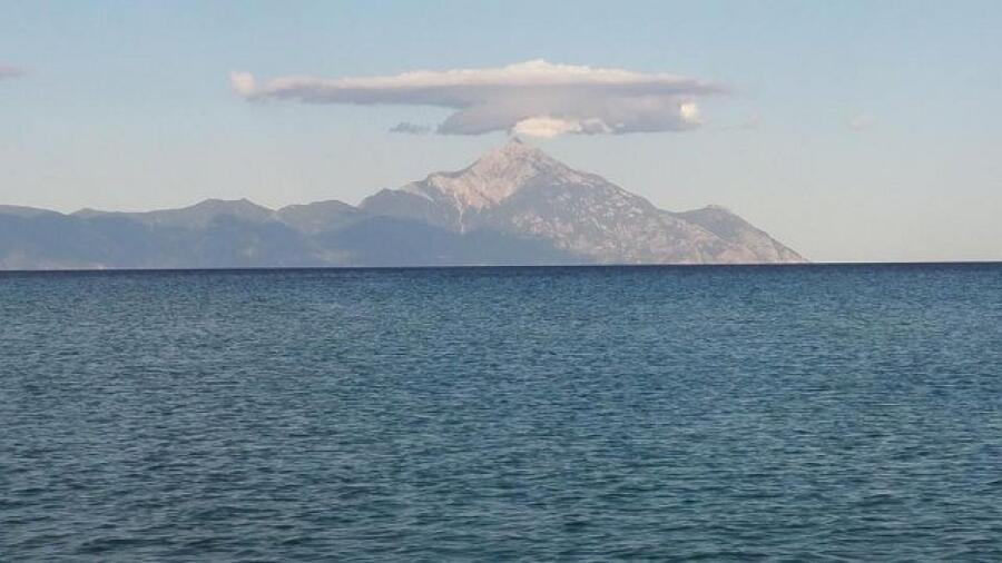 Наши планинари изкачиха вр. Атон