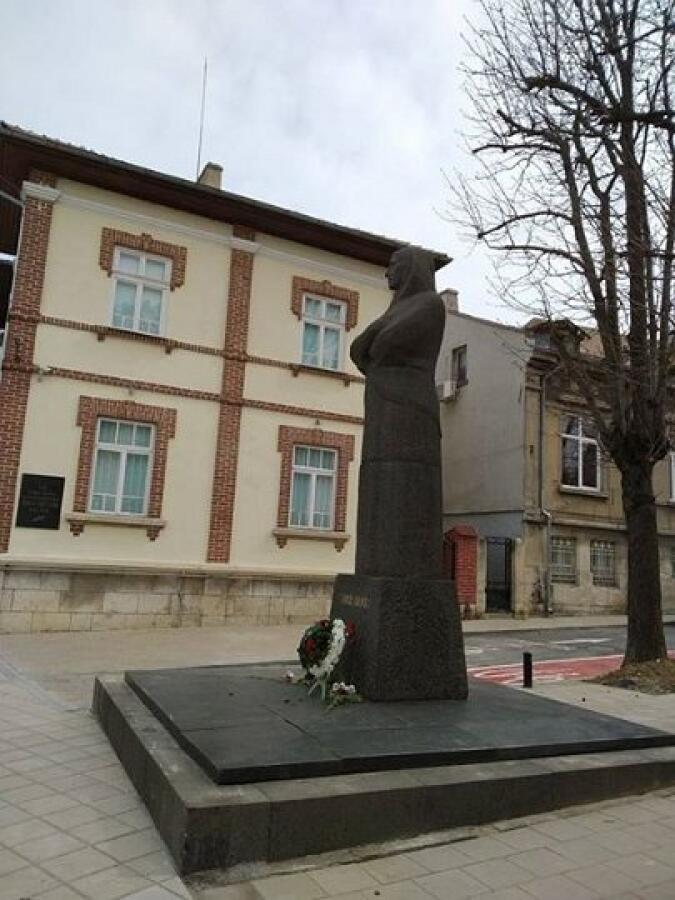 Екскурзия на туристите ветерани до Басарбовския манастир