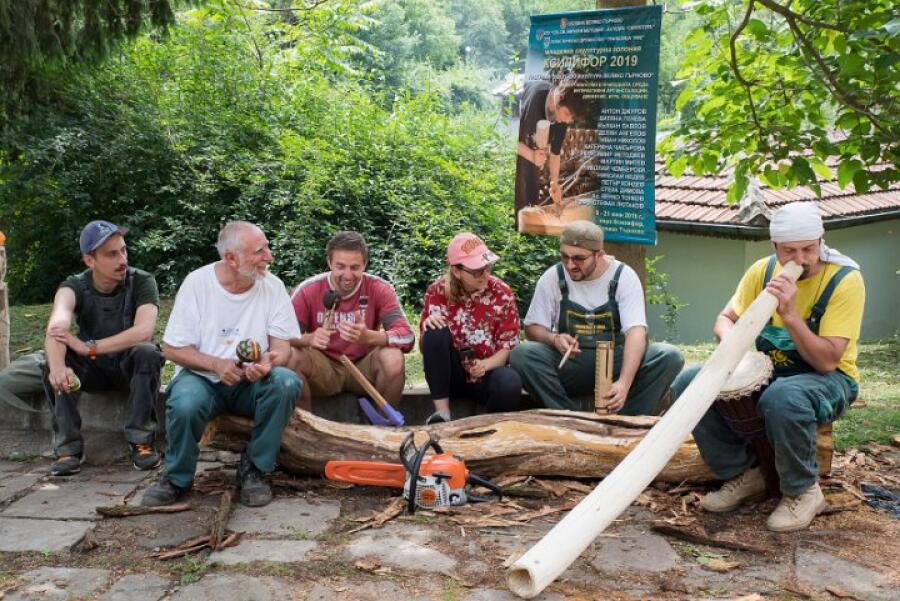 Интерактивни арт инсталации създават млади скултори от ВТУ на Ксилифор