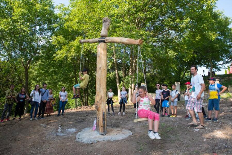 Куп нови забавления за малки и големи сътвориха студенти от ВТУ на Ксилифор