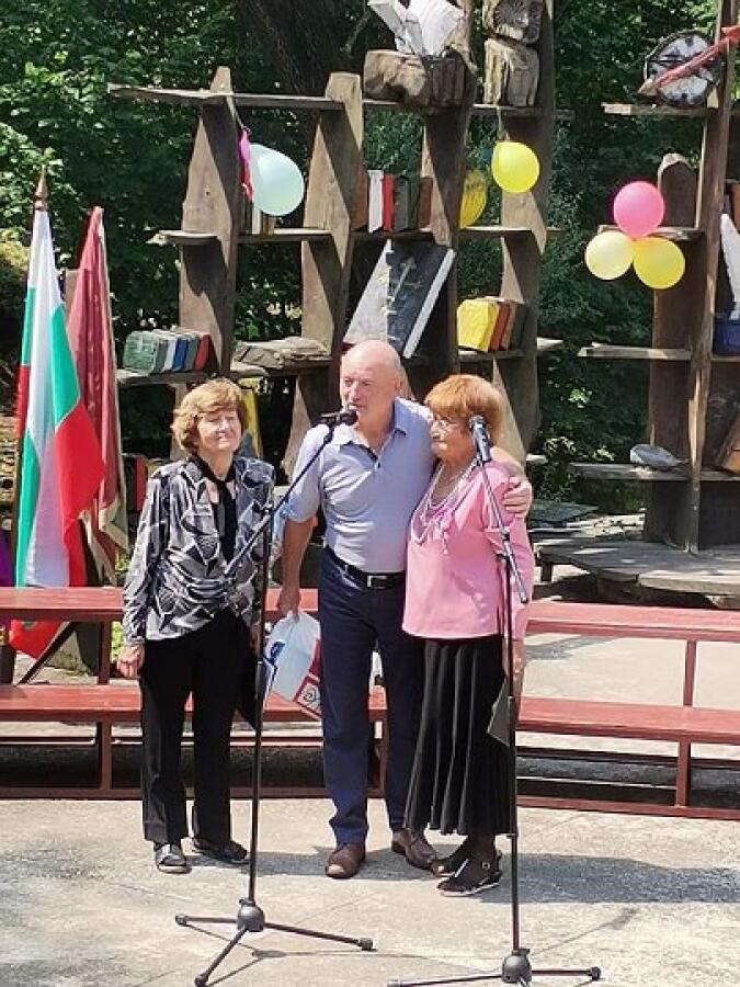Тържествен концерт на туристическите хорове по повод 50-годишнината на хор „Еделвайс“