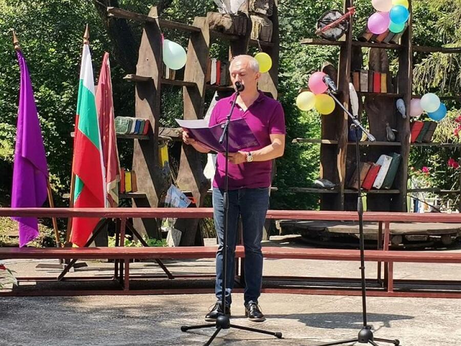 Тържествен концерт на туристическите хорове по повод 50-годишнината на хор „Еделвайс“