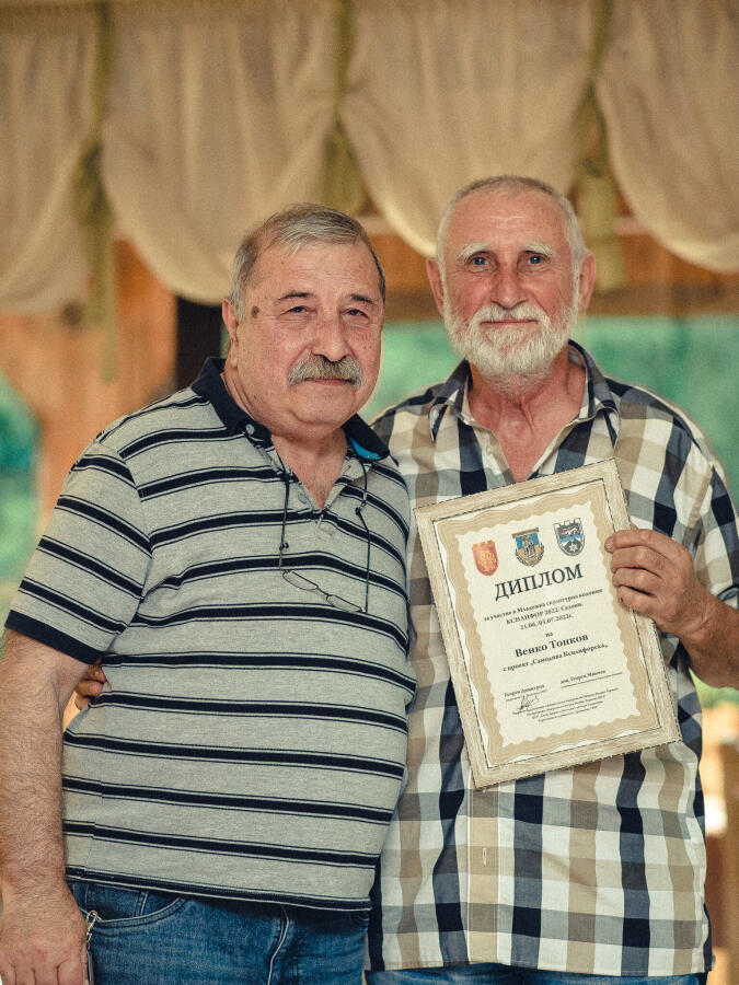 Представяне на произведенията на „Младежка скулптурна колония – Ксилифор. Сезони“
