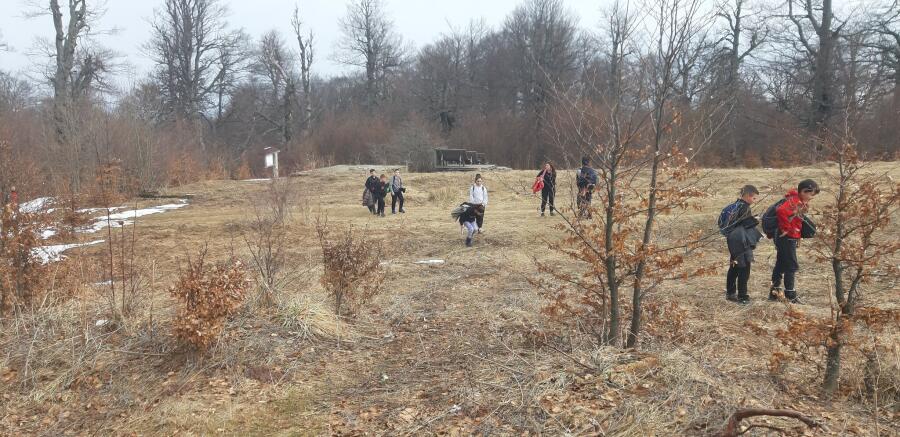 Първа проява от календарния план на юношески туристически клуб "Царевец" към ТД "Трапезица-1902"