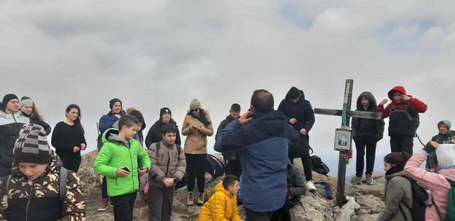 Първа проява от календарния план на юношески туристически клуб "Царевец" към ТД "Трапезица-1902"