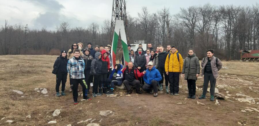 Първа проява от календарния план на юношески туристически клуб "Царевец" към ТД "Трапезица-1902"