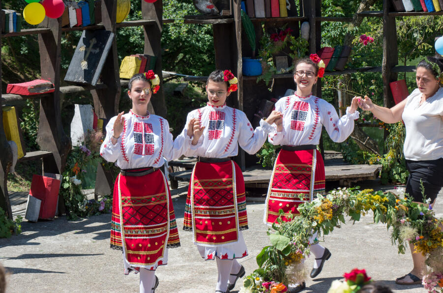 Еньовден на Ксилифор – слънце, билки и български дух