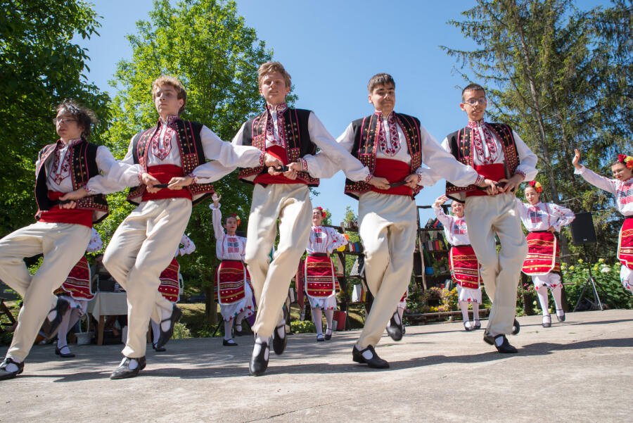 Еньовден на Ксилифор – слънце, билки и български дух