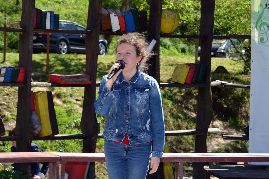 Втори национален фестивал за изпълнение на стара и нова градска и туристическа песен „КСИЛИФОР ПЕЕ“